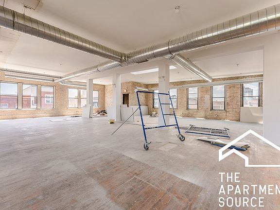 2nd image of 1834 W North Ave #3