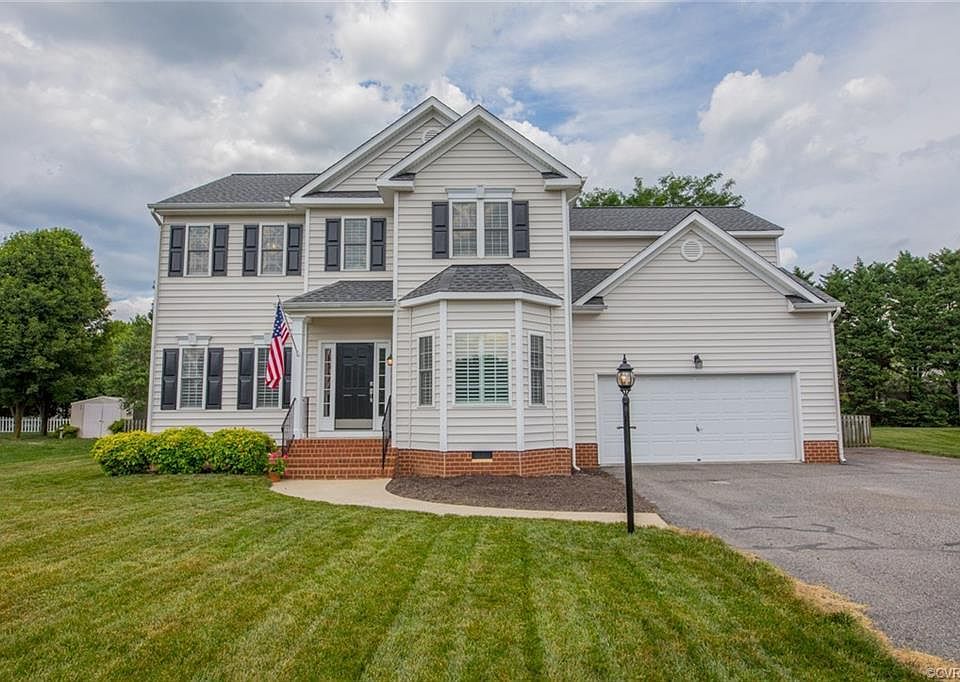 1st image of 8548 Woodsage Ct