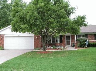 42 Clair Hill Dr, Rochester Hills, MI 48309