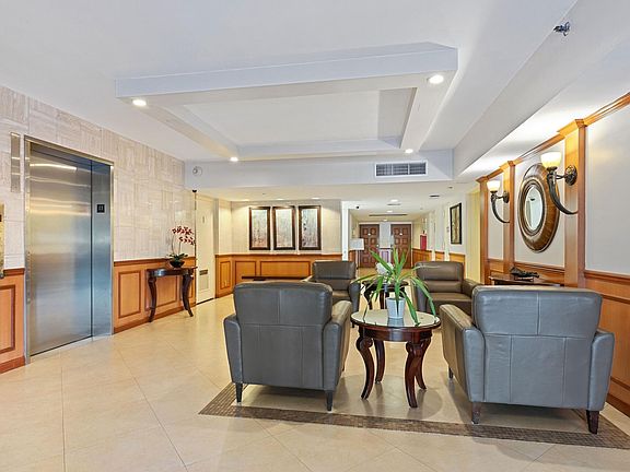 4th image of 3095 N Course Drive #712