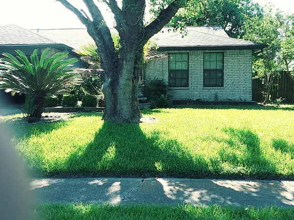 1315 Holbech Ln, Channelview, TX 77530