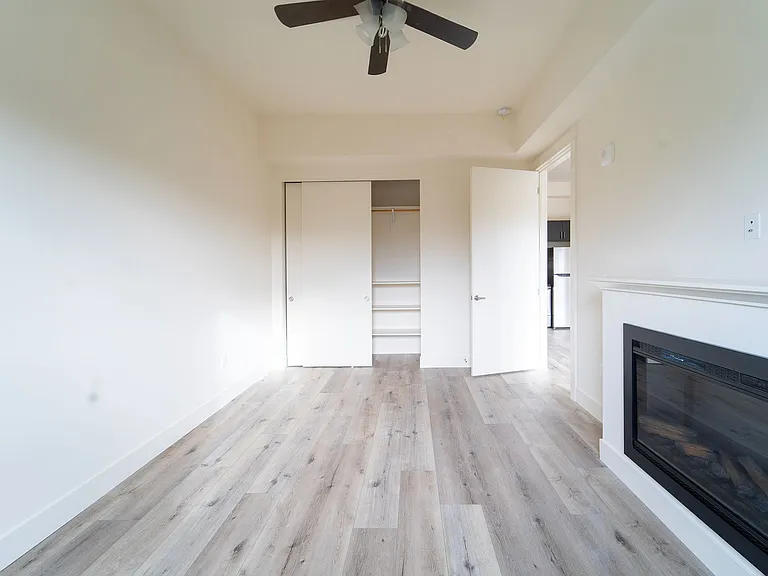 Capitol Hill Apartments — Photo 30