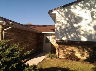 2597 Miami Village Dr, Miamisburg, OH 45342