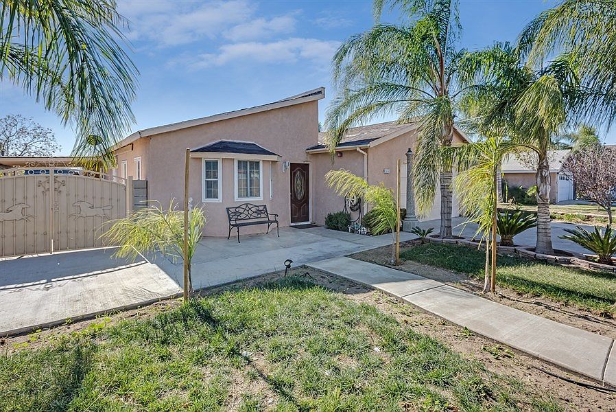 1st image of 16741 San Jacinto Ave