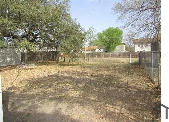 10243 Raven Field Dr — Photo 13