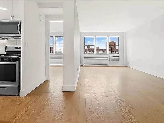 3rd image of 60 W 142nd St APT 11D
