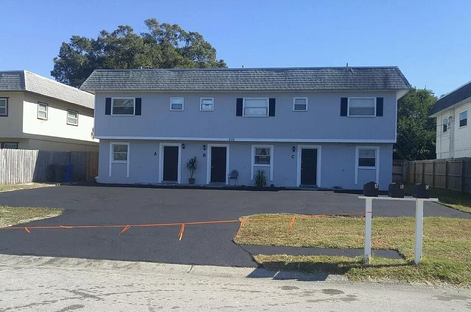 1st image of 2151 Alicia Dr #C