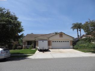 2206 Cottoncreek Ln, Corona, CA 92878