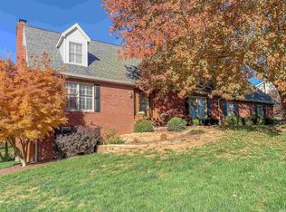 6299 Pfafflin Lake Blvd, Newburgh, IN