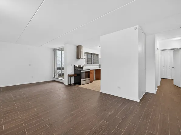 362 W Miner St APT 1A, Arlington Heights, IL 60005