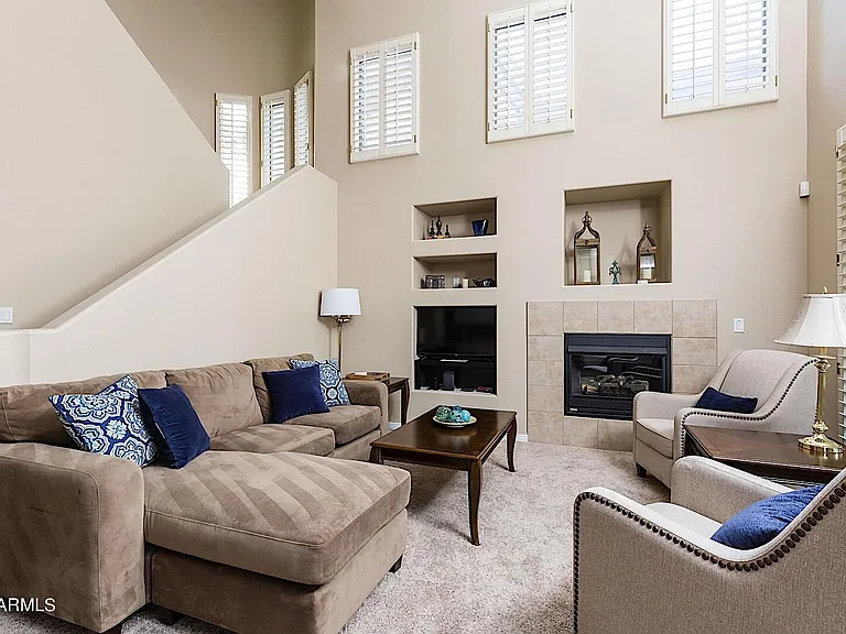 16420 N Thompson Peak Pkwy #1049 — Photo 3
