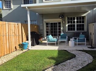 9045 SW 203rd Ter, Cutler Bay, FL 33189