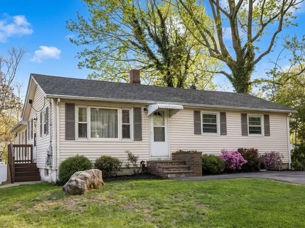 10 Edson St, Taunton, MA 02780
