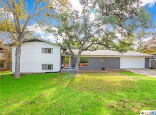 115 Ridgeway Dr, San Marcos, TX 78666