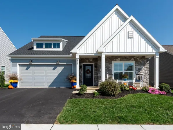 209 Pinnacle Ridge Dr, Annville, PA 17003