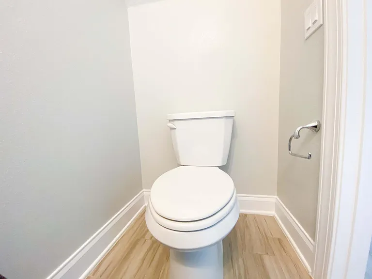 1011 Lychee Ct — Photo 16
