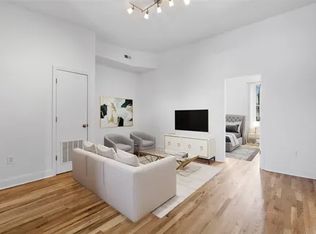 302 2nd St APT 3, Jersey City, NJ 07302