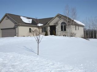 6456 Nature Valley Dr, Waunakee, WI 53597