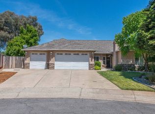 6040 Constitution Way, Redding, CA 96003