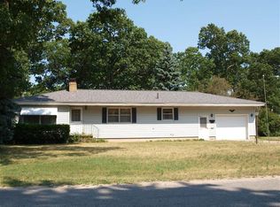 1384 Woodhaven St, Muskegon, MI 49445