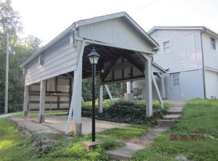 6061 Borah Hill Rd, Sugar Grove, OH 43155