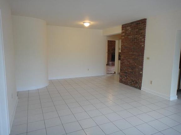 2nd image of 8880 Caribbean Blvd