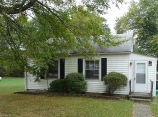 408 Griffith St, Thomasville, NC 27360