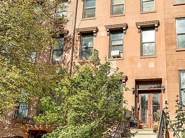 169 Park Pl APT 3, Brooklyn, NY 11238