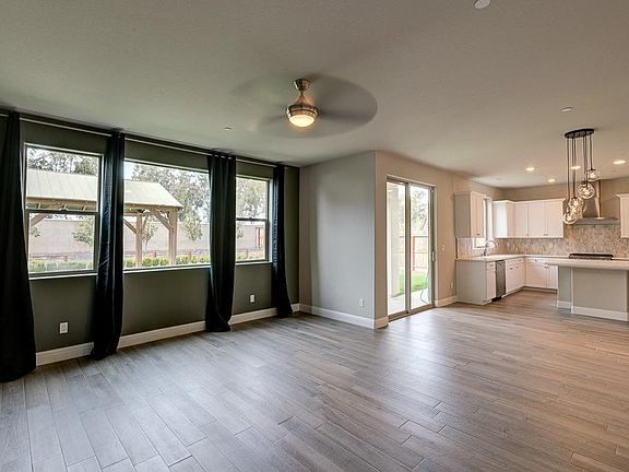 3rd image of 11491 N Via Campagna Dr