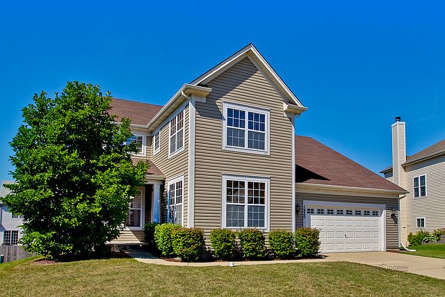 1st image of 1930 W Greenleaf Dr