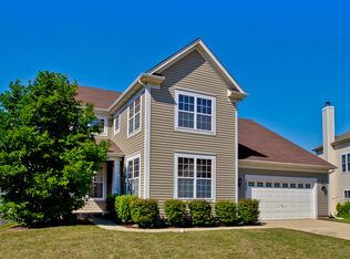 1930 W Greenleaf Dr, Round Lake, IL 60073