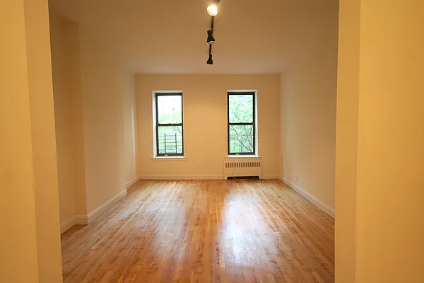 Rented by MetroNest | media 19