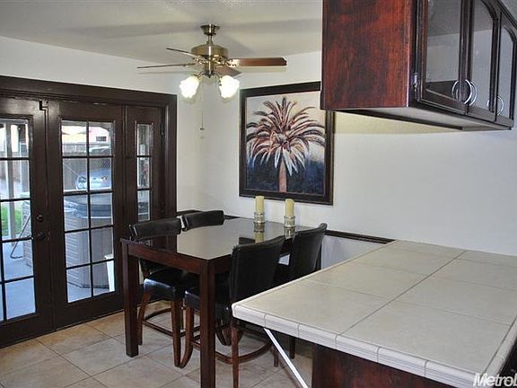 5th image of 8019 Blackwood Ln