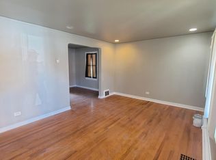 3523 W 83rd Pl, Chicago, IL 60652