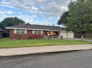 1123 NE Golf Course Rd, Andrews, TX 79714