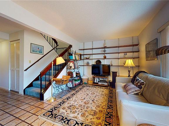 5th image of 2749 Sand Hollow Ct #180C