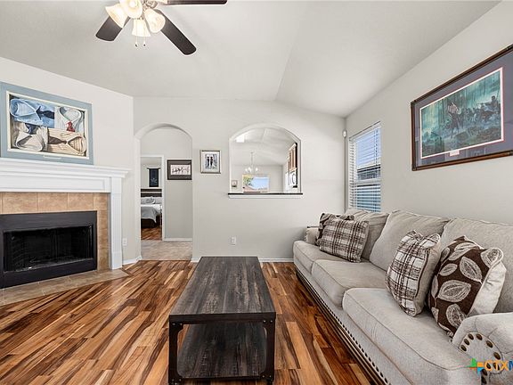 3rd image of 5011 Lions Gate Ln