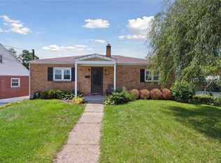 404 Hoffman Rd, Pittsburgh, PA 15212