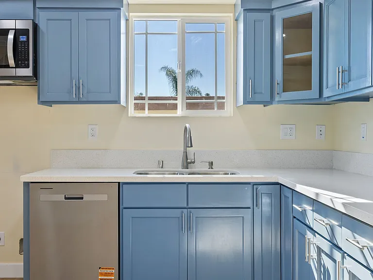10936 S Osage Ave #A — Photo 11