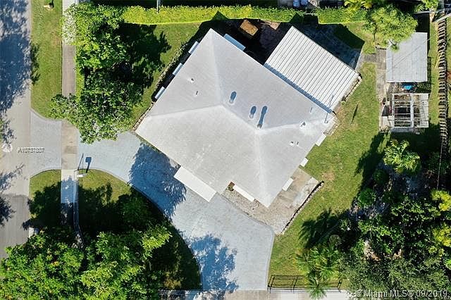 1st image of 9720 Jamaica Dr
