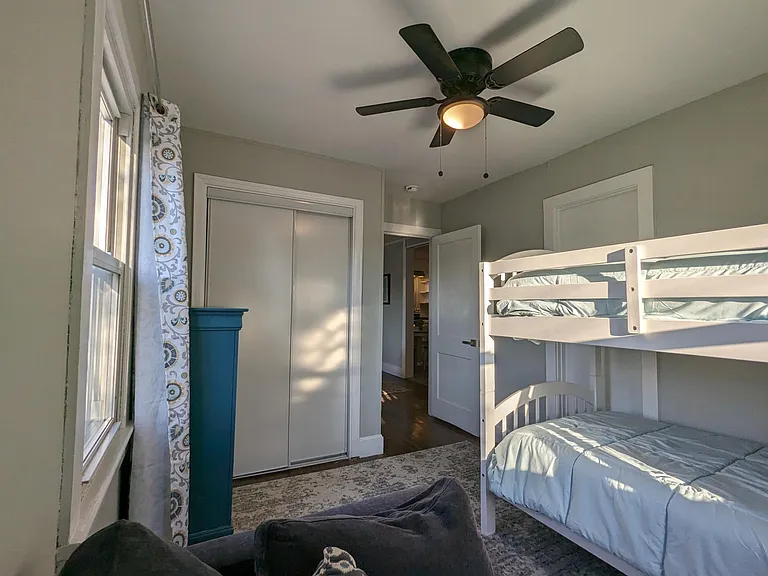 918 Gertrude Ave — Photo 22