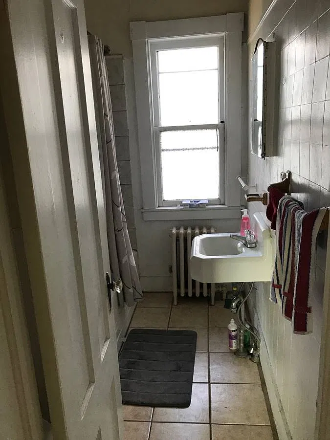 2 bed, $1,350 — Photo 1