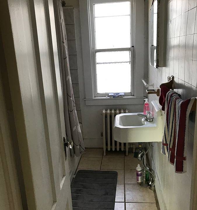 1st image of 10 E Washington St #2