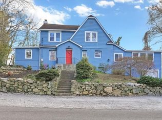 31 Becker St, Lake Peekskill, NY 10537