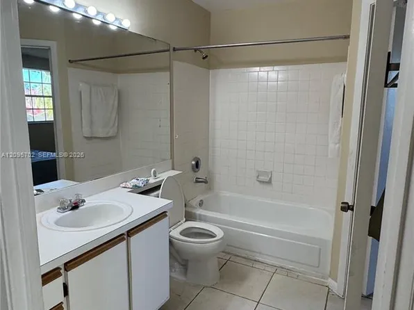 18348 NW 68th Ave APT H, Hialeah, FL 33015