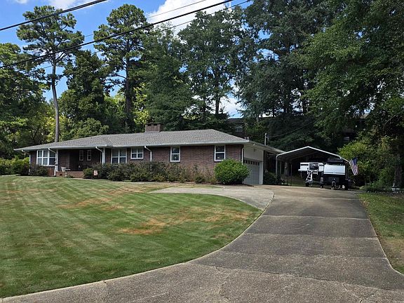 3rd image of 100 Linwood Dr