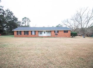5989 Thunderbowl Rd, Hahira, GA 31632