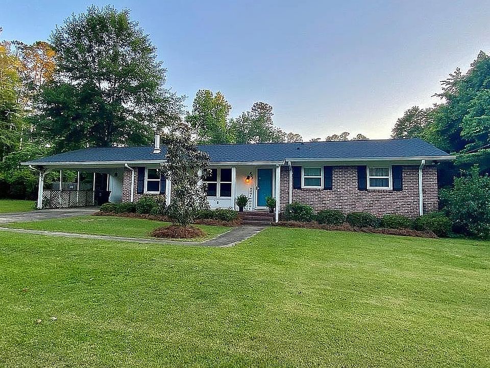 1st image of 403 Park Dr