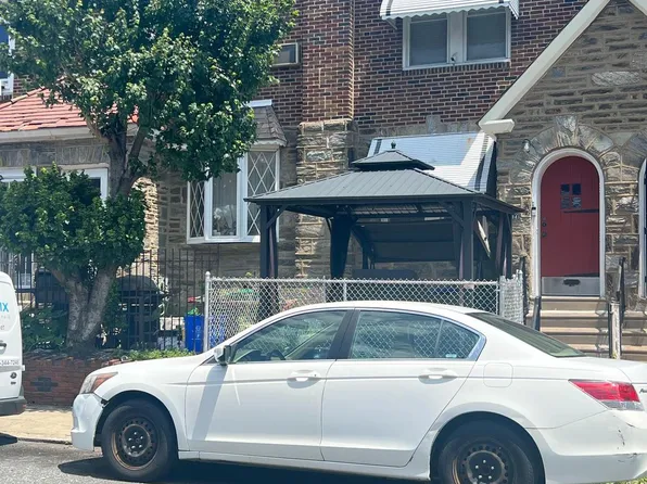 3841 J St, Philadelphia, PA 19124