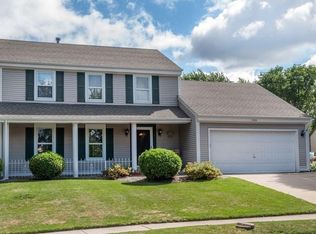 1509 Fox River Pkwy, Waukesha, WI 53189